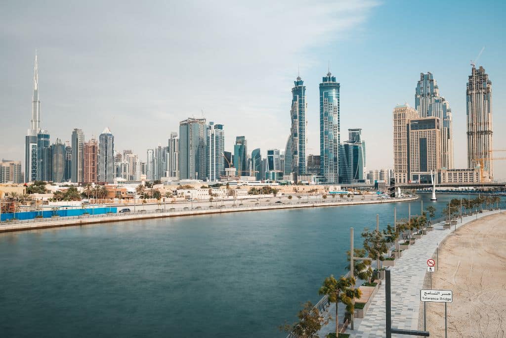 Galateo del business a Dubai - regole, usanze e comportamenti per fare affari con successo