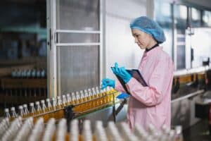 Certificazioni per la produzione alimentare a Dubai - requisiti, standard e permessi obbligatori