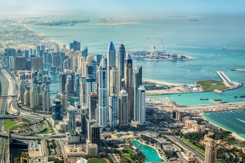 Normativa pop-up store a Dubai - licenze, permessi e adempimenti